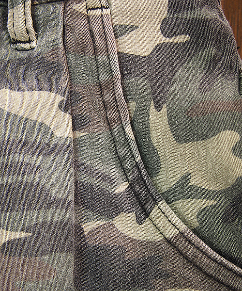 one after another NICE CLAUP（ワンアフターアナザーナイスクラップ）の「【ナイスクラップ】タイトスカート（スカート・レディース・カーキ/オフホワイト/ワンウォッシュ・FREE）」の7枚目の写真