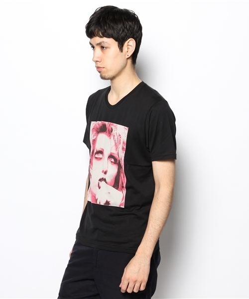 HYSTERIC GLAMOUR(ヒステリックグラマー)の「CL/CHERRY LOVE pt UネックT-SH(Tシャツ/カットソー・メンズ・ホワイト/ブルー/ブラック・SMALL/MEDIUM/LARGE)」の11枚目の写真