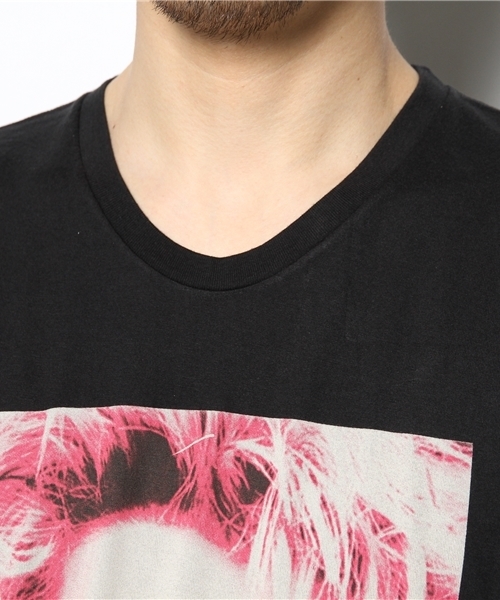 HYSTERIC GLAMOUR(ヒステリックグラマー)の「CL/CHERRY LOVE pt UネックT-SH(Tシャツ/カットソー・メンズ・ホワイト/ブルー/ブラック・SMALL/MEDIUM/LARGE)」の13枚目の写真