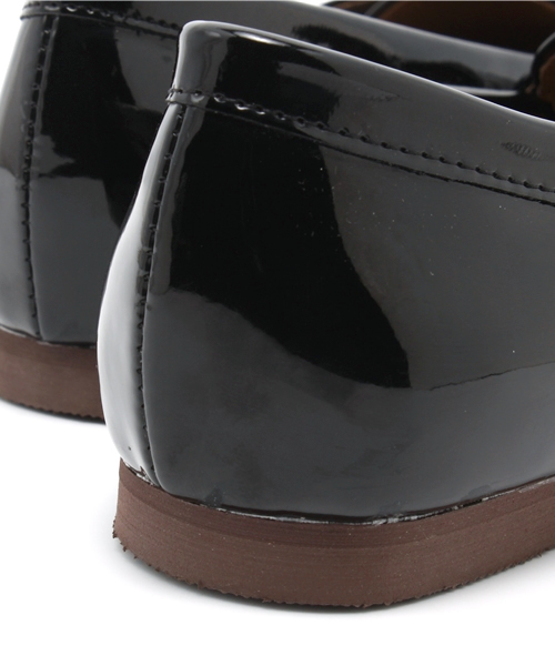 MELROSE claire（メルローズ クレール）の「【雑誌LEE11月号掲載】エナメルローファー（パンプス・レディース・ブラック/ネイビー・SMALL/MEDIUM/LARGE）」の5枚目の写真