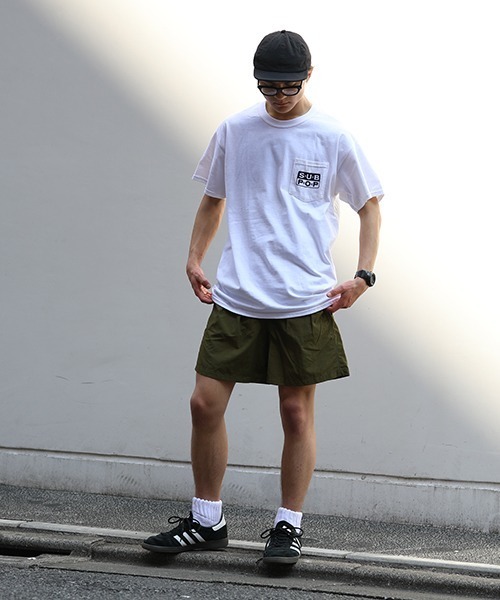 SUB POP(サブポップ)の「S/S TEE "RECORD HANDS"/ ショートスリーブ T "レコード ハンズ”(Tシャツ/カットソー・メンズ・ホワイト・LARGE/SMALL/MEDIUM/X-LARGE)」の4枚目の写真