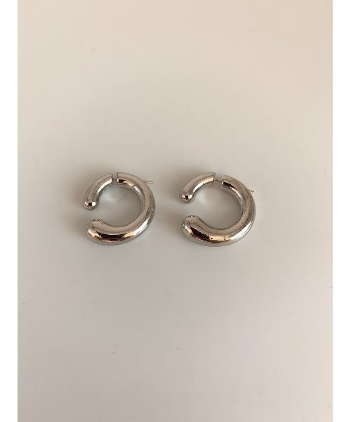 mou(モウ)の「キャッチ変形Cカーブピアス(ピアス(両耳用)・レディース・シルバー/ゴールド・FREE)」の10枚目の写真
