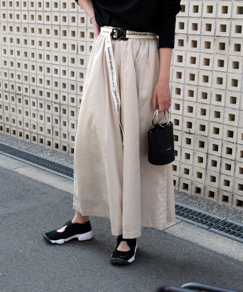 Marient（マリエント）の「ギャザーワイドスカートPT/スカーチョ（その他パンツ・レディース・ホワイト/ベージュ/ブルー・FREE）」の2枚目の写真