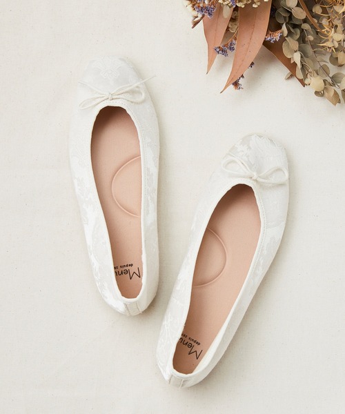 menue（メヌエ）の「【21.0～26.5サイズ展開 / 新色追加】【 ふわカル 】 スクエアトゥ バレエシューズ（バレエシューズ・レディース・アイボリー/ブラック/ライトグリーン/ブラウン系その他2/パープル/レッド系その他/ブロンズ/グレイッシュベージュ/ベージュ系その他/グリーン/アッシュグレー/レオパード/シルバー/アッシュブラウン/ブラウン系その他/キャメル/ブラック系その他/パイソン/その他/ベージュ系その他4/ブラック系その他3/ベージュ系その他2/ブルー/ラベンダー/ブラック系その他2/ベージュ系その他3/ドット/チャコールグレー/ベージュ系その他5/ブラック系その他4/ブラウン系その他4/ホワイト系その他2/ゼブラ/ブラウン系その他3/ブラウン系その他5/ホワイト系その他/ゴールド/グレー系その他/レッド/グレー系その他2/ブラック系その他5/ペールイエロー/その他1/ブラウン系その他6/ピンク/グリーン系その他/その他2/アニマル/イエロー/ブルー系その他/チェック/グレー系その他3/ブラウン系その他7/ライトグレー/オレンジ/ゴールド系その他/ダークグリーン/シルバー系その他2/シルバー系その他/ピンク系1/ブラック系1/ベージュ系1/ブラウン系/オフホワイト/ベージュ系2/ダークブラウン/レッド系その他2/ブラウン/ホワイト系その他3/ブラック系その他7/ブラック系その他6/ライトブルー・25.0cm/23.0cm/26.0cm/24.0cm/24.5cm/23.5cm/21.5cm/22.0cm/26.5cm/25.5cm/22.5cm/21.0cm）」の5枚目の写真