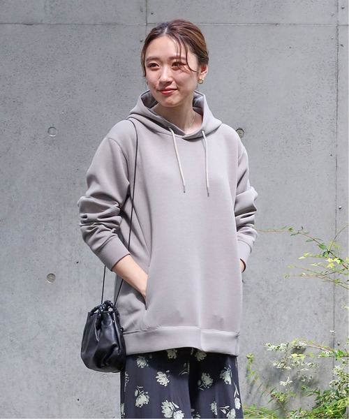 EDIFICE（エディフィス）の「ライトダンボールパーカー（パーカー・メンズ・ブラック/チャコールグレー/ホワイト×ホワイト/ベージュ系その他/ライトグリーン/ライトイエロー・SMALL/MEDIUM/LARGE/X-LARGE）」の5枚目の写真