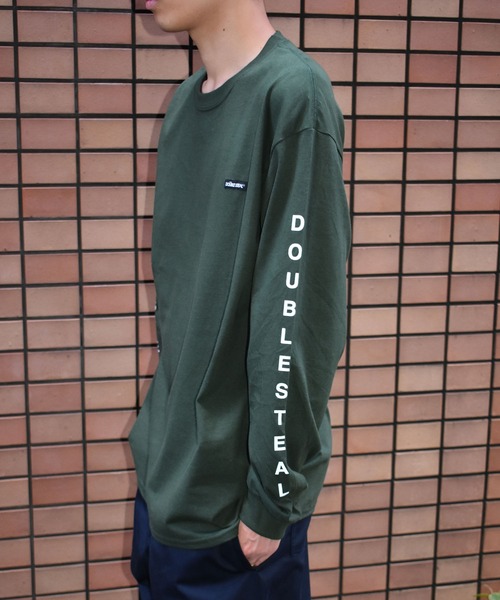 DOUBLE STEAL（ダブルスティール）の「ARM LOGO  長袖 Tシャツ（Tシャツ/カットソー・メンズ・ブラック/パープル/ダークグリーン/ホワイト/ベージュ・MEDIUM/X-LARGE/LARGE）」の16枚目の写真