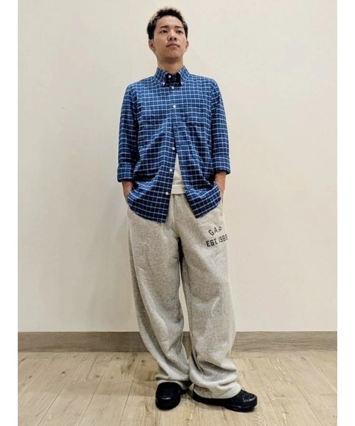 GAP(ギャップ)の「オックスフォードチェックシャツ(シャツ/ブラウス・メンズ・ブラウン/ブルー/ブラウン系その他・XS/S/M/L/XL)」の17枚目の写真
