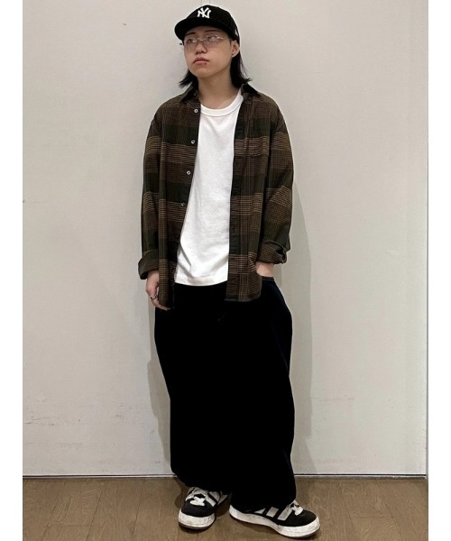 GAP(ギャップ)の「オックスフォードチェックシャツ(シャツ/ブラウス・メンズ・ブラウン/ブルー/ブラウン系その他・XS/S/M/L/XL)」の21枚目の写真