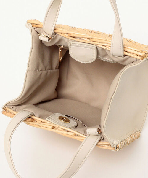 Ray BEAMS（レイビームス）の「Ray BEAMS / 柳 カゴバッグ（トートバッグ・レディース・ブラック/オフホワイト・ONE SIZE）」の11枚目の写真