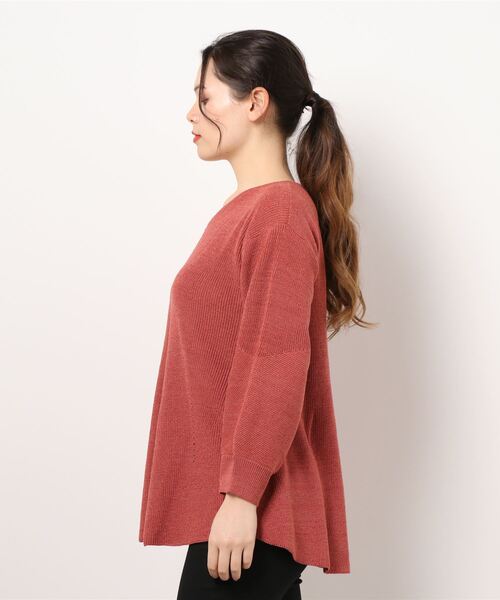 BELLUNA（ベルーナ）の「ラメ使いフレアーシルエットニットチュニック（チュニック・レディース・グリーン/ブルーグレー/杢グレー/コーラル・MEDIUM/LARGE/X-LARGE）」の6枚目の写真