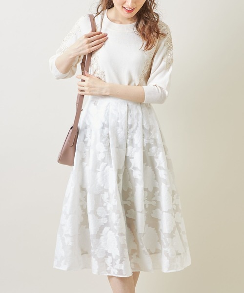 tocco closet(トッコ クローゼット)の「オーガンジージャガードタックフレアスカート≪tocco closet luxe≫(スカート・レディース・オフホワイト/ブラック/ネイビー・M)」の22枚目の写真