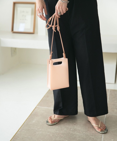 rectangle（レクタングル）の「クリアスクエアショルダーバッグ（ショルダーバッグ・レディース・ホワイト/ピンク・FREE）」の7枚目の写真