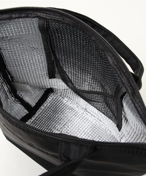 KOBE LETTUCE（コウベレタス）の「ファスナー付き保冷ランチバッグ（トートバッグ・レディース・ベージュ/ブラック/グリーン系その他/ブラック系その他・FREE）」の17枚目の写真