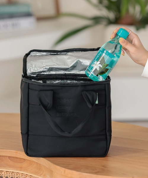 KOBE LETTUCE（コウベレタス）の「ファスナー付き保冷ランチバッグ（トートバッグ・レディース・ベージュ/ブラック/グリーン系その他/ブラック系その他・FREE）」の2枚目の写真