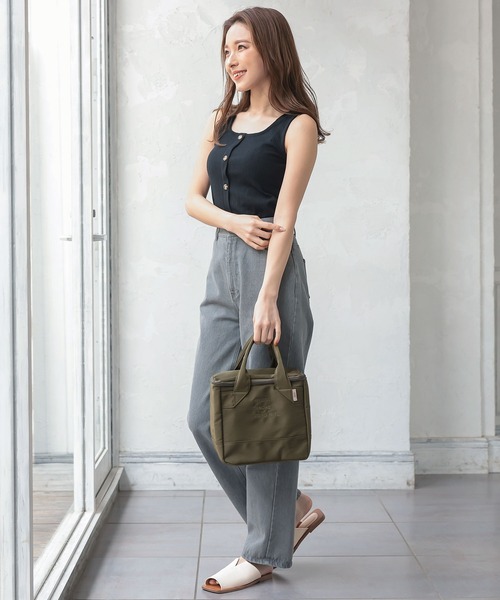 KOBE LETTUCE（コウベレタス）の「ファスナー付き保冷ランチバッグ（トートバッグ・レディース・ベージュ/ブラック/グリーン系その他/ブラック系その他・FREE）」の7枚目の写真