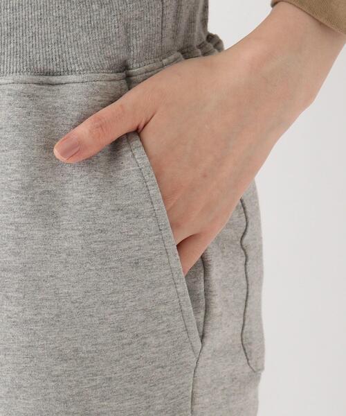 BASECONTROL(ベースコントロール)の「◆使える新定番 抗菌防臭ストレッチ裏毛 スタープリントショートパンツ(その他パンツ・レディース・グレー/ブラック/ネイビー・01/02/03)」の4枚目の写真