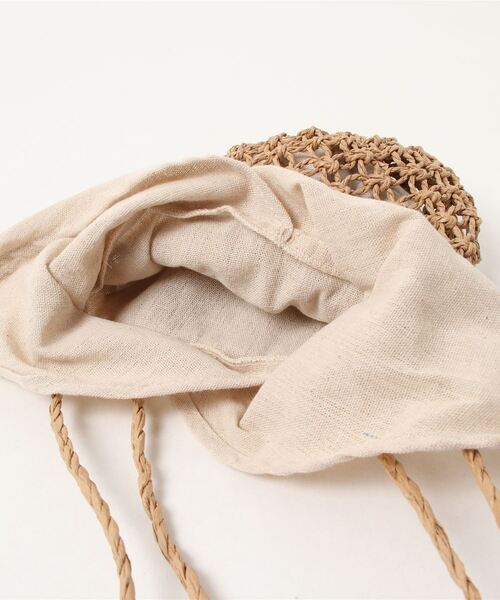 N.（N. Natural Beauty Basic）（エヌエヌナチュラルビューティーベーシック）の「ペーパーミニバケツショルダーバッグ（ショルダーバッグ・レディース・ベージュ・ﾌﾘ-）」の4枚目の写真