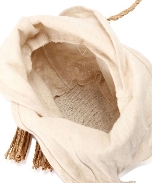 N.（N. Natural Beauty Basic）（エヌエヌナチュラルビューティーベーシック）の「ペーパーミニバケツショルダーバッグ（ショルダーバッグ・レディース・ベージュ・ﾌﾘ-）」の11枚目の写真