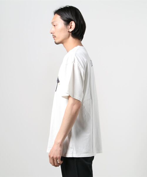 The Beatles(ザビートルズ)の「【THE BEATLES】Help Over Tee(Tシャツ/カットソー・メンズ・ブラック/ホワイト・XL/L/M)」の7枚目の写真