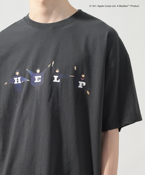 The Beatles(ザビートルズ)の「【THE BEATLES】Help Over Tee(Tシャツ/カットソー・メンズ・ブラック/ホワイト・XL/L/M)」の22枚目の写真