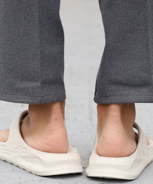 DESCENTE（デサント）の「DESCENTE/デサント ENERZITE CALM THONG サンダル/フラットトングサンダル/リカバリーサンダル（サンダル・メンズ・ブラック/ベージュ・23/25/26/28/27/24）」の20枚目の写真