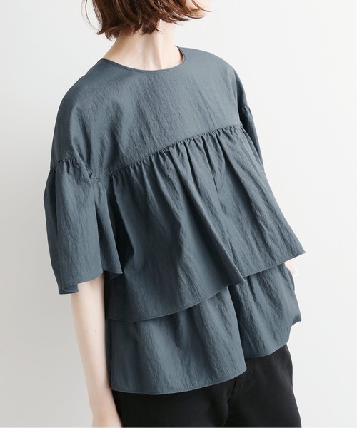 IENA(イエナ)の「フリルティアードブラウス◆(シャツ/ブラウス・レディース・ホワイト/グリーン/ブルー・FREE)」の16枚目の写真