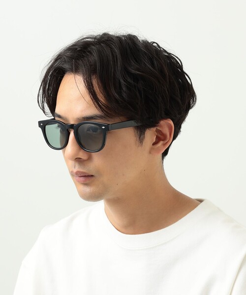 BEAMS HEART(ビームスハート)の「【ユニセックス】ボスリントン フレーム グラス(UVカット)(サングラス・メンズ・ブルー/ケリーグリーン・ONE SIZE)」の19枚目の写真