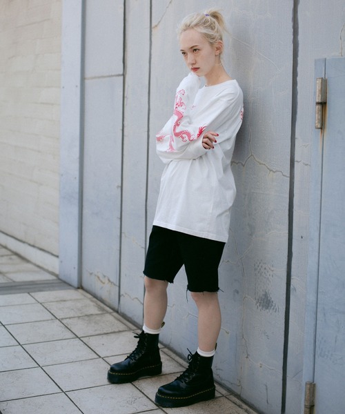 X-girl（エックスガール）の「CHINESE DRAGON L/S TEE（Tシャツ/カットソー・レディース・ブラック/ホワイト/ライトブルー・M/L/S/XL）」の21枚目の写真