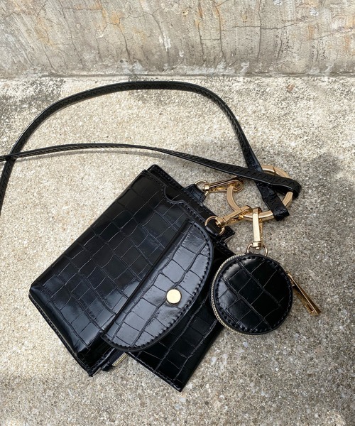 DouDou（ドゥドゥ）の「型押しマルチスマホショルダー（ショルダーバッグ・レディース・ブラック/グレイッシュベージュ/カーキ/ピンク・FREE）」の10枚目の写真