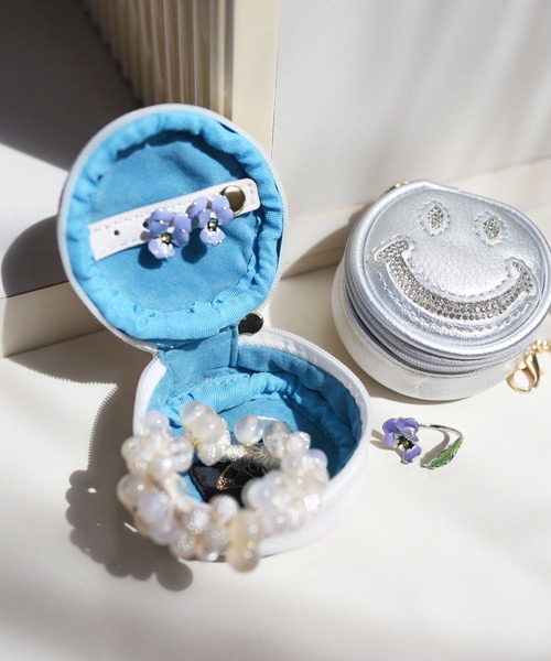 ma chere Cosette?（マシェールコゼット）の「スマイルアクセポーチ