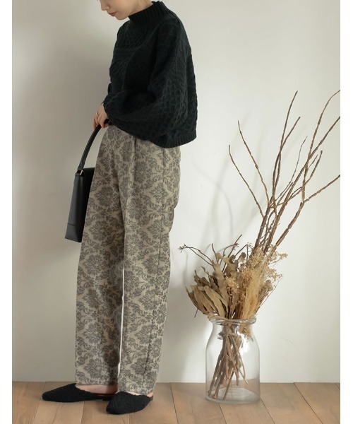 Re:EDIT（リエディ）の「ケーブル編みショート丈ニットトップス（ニット/セーター・レディース・オレンジ/ブラック/モカ/アイボリー・LARGE/MEDIUM）」の9枚目の写真