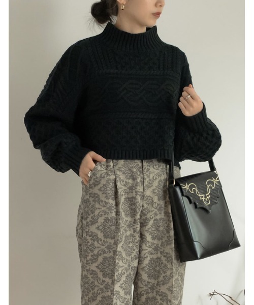 Re:EDIT（リエディ）の「ケーブル編みショート丈ニットトップス（ニット/セーター・レディース・オレンジ/ブラック/モカ/アイボリー・LARGE/MEDIUM）」の10枚目の写真