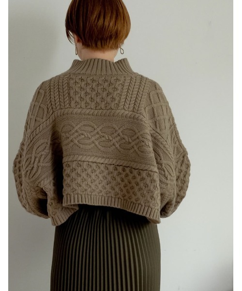 Re:EDIT（リエディ）の「ケーブル編みショート丈ニットトップス（ニット/セーター・レディース・オレンジ/ブラック/モカ/アイボリー・LARGE/MEDIUM）」の12枚目の写真