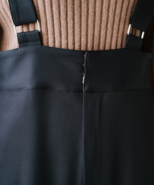 haco!(ハコ)の「楽したいけどちゃんとしたい!Tシャツにもニットにも似合うからずっと使えて嬉しい大人のサロペットパンツ(サロペット/オーバーオール・レディース・ブラック/カーキ・SMALL/MEDIUM/LARGE/X-LARGE)」の13枚目の写真