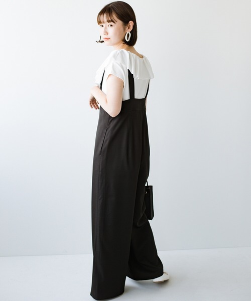 haco!(ハコ)の「楽したいけどちゃんとしたい!Tシャツにもニットにも似合うからずっと使えて嬉しい大人のサロペットパンツ(サロペット/オーバーオール・レディース・ブラック/カーキ・SMALL/MEDIUM/LARGE/X-LARGE)」の5枚目の写真