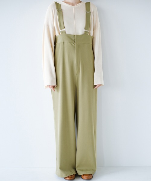 haco!(ハコ)の「楽したいけどちゃんとしたい!Tシャツにもニットにも似合うからずっと使えて嬉しい大人のサロペットパンツ(サロペット/オーバーオール・レディース・ブラック/カーキ・SMALL/MEDIUM/LARGE/X-LARGE)」の22枚目の写真