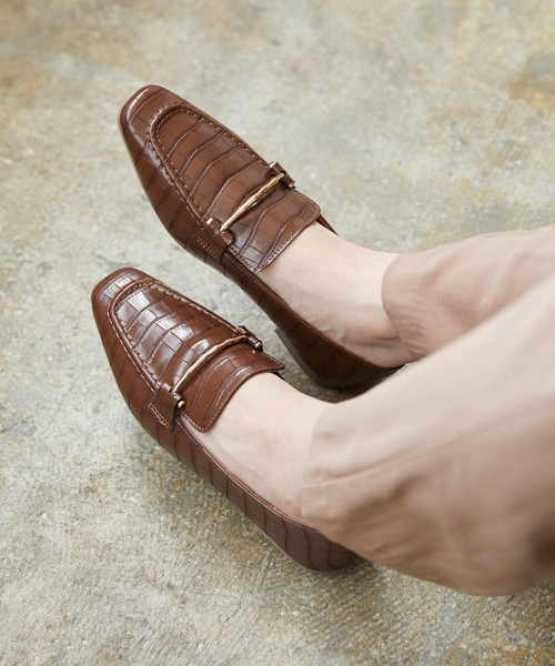 menue（メヌエ）の「【晴雨兼用】ビットローファー（ローファー・レディース・アイボリー/ブラック系その他/グレイッシュベージュ/ブラウン/ブラック/ダークブラウン/ベージュ系その他/ブラウン系その他・XS/S/M/L/LL/3L）」の6枚目の写真