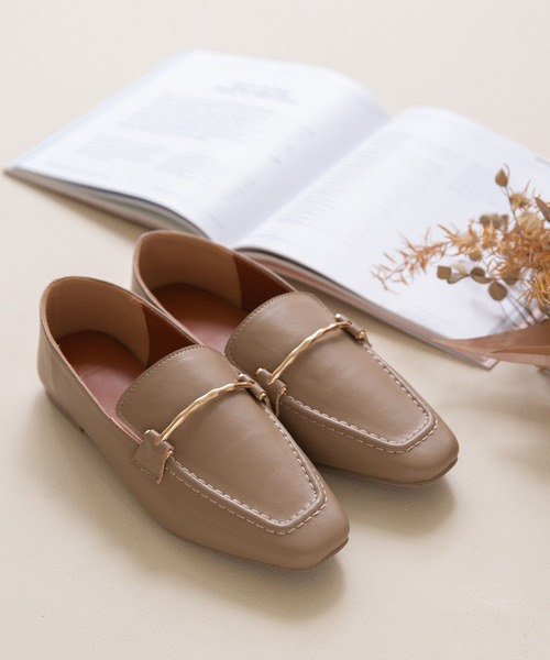 menue（メヌエ）の「【晴雨兼用】ビットローファー（ローファー・レディース・アイボリー/ブラック系その他/グレイッシュベージュ/ブラウン/ブラック/ダークブラウン/ベージュ系その他/ブラウン系その他・XS/S/M/L/LL/3L）」の7枚目の写真