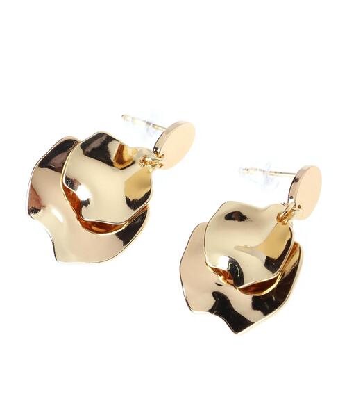 INGNI（イング）の「フラワーモチーフピアス（ピアス（両耳用）・レディース・ゴールド・ONE SIZE）」の2枚目の写真