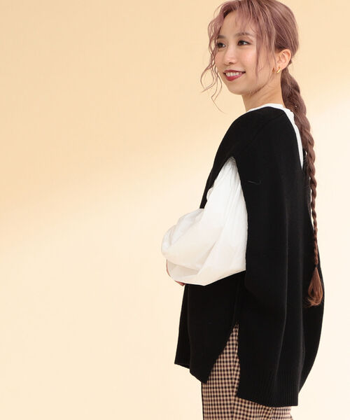 Ray BEAMS（レイビームス）の「Ray BEAMS / ビッグシルエット Vネック ベスト（ベスト・レディース・オフホワイト/ブラック・ONE SIZE）」の11枚目の写真