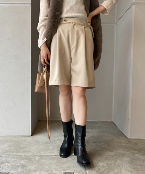 CAPRICIEUX LE'MAGE(カプリシューレマージュ)の「グルカハーフパンツ(その他パンツ・レディース・ブラック/ライトベージュ・FREE)」の7枚目の写真