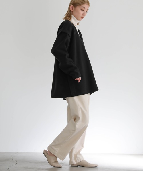 select MOCA(セレクトモカ)の「2WAY Vネックカットツイルプルオーバー(Tシャツ/カットソー・レディース・ブラック/ベージュ/アイボリー・FREE)」の16枚目の写真