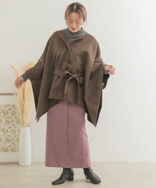 ITEMS URBANRESEARCH（アイテムズ アーバンリサーチ）の「リバーウールポンチョ（ポンチョ・レディース・ライトベージュ/グリーン系その他/ブラウン・FREE）」の4枚目の写真