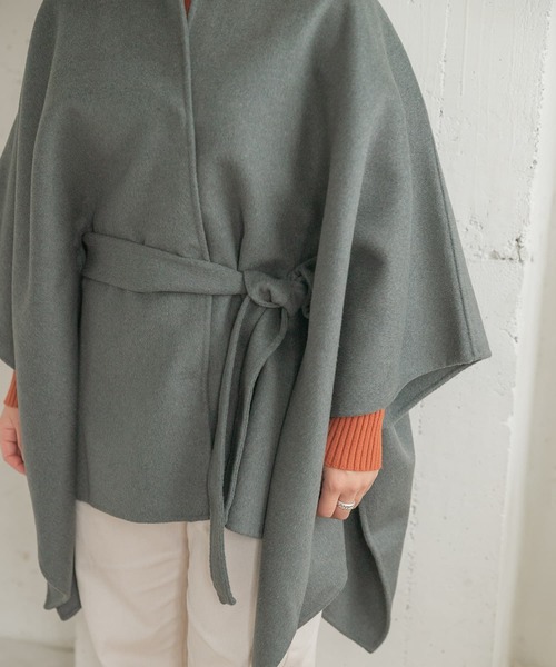 ITEMS URBANRESEARCH（アイテムズ アーバンリサーチ）の「リバーウールポンチョ（ポンチョ・レディース・ライトベージュ/グリーン系その他/ブラウン・FREE）」の6枚目の写真