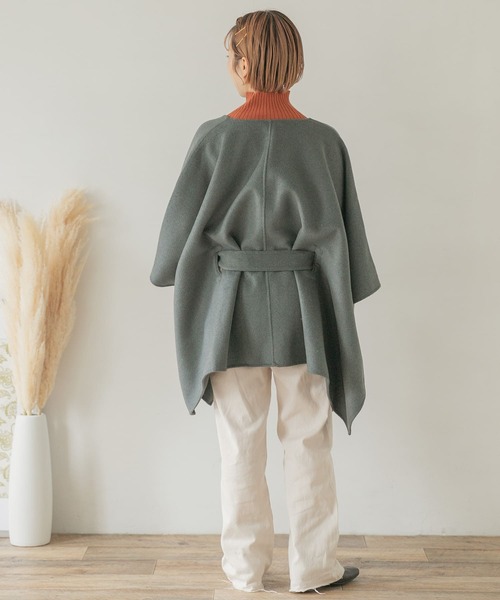 ITEMS URBANRESEARCH（アイテムズ アーバンリサーチ）の「リバーウールポンチョ（ポンチョ・レディース・ライトベージュ/グリーン系その他/ブラウン・FREE）」の15枚目の写真