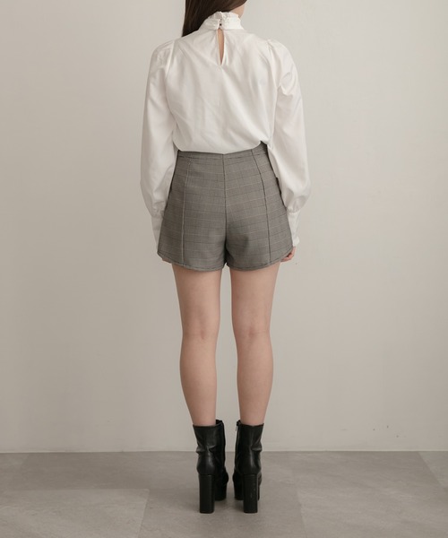 ANDGEEBEE(アンジービー)の「リボンブラウス(シャツ/ブラウス・レディース・ホワイト/ブラック・MEDIUM)」の21枚目の写真