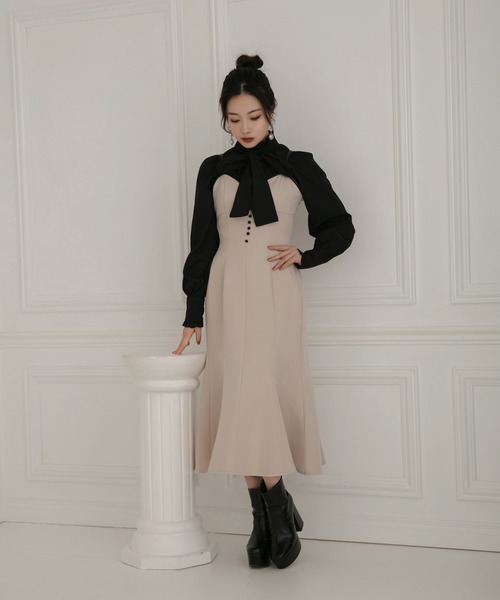 ANDGEEBEE(アンジービー)の「リボンブラウス(シャツ/ブラウス・レディース・ホワイト/ブラック・MEDIUM)」の19枚目の写真