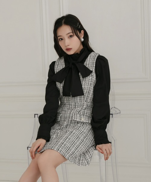 ANDGEEBEE(アンジービー)の「リボンブラウス(シャツ/ブラウス・レディース・ホワイト/ブラック・MEDIUM)」の17枚目の写真