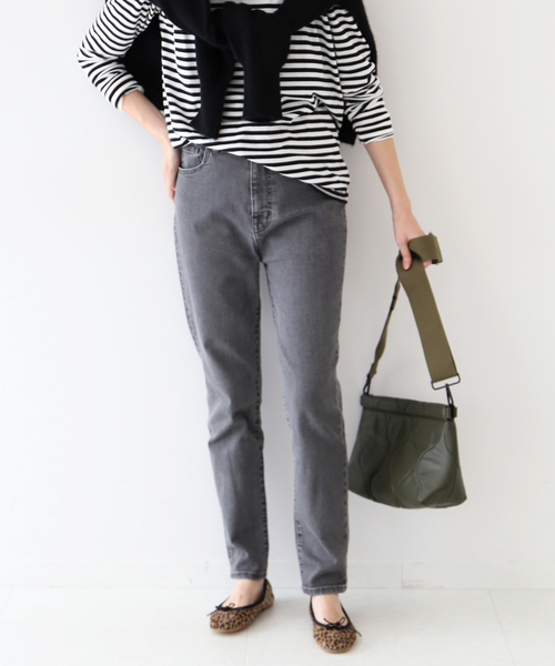 SLOBE IENA(スローブイエナ)の「《追加2》LE DENIM スキニーデニムパンツ◆(デニムパンツ・レディース・グレー/ブラック・34/38/40/36)」の22枚目の写真