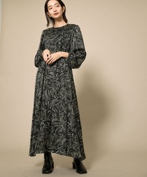 KBF | シャーリングギャザーワンピース(ワンピース)